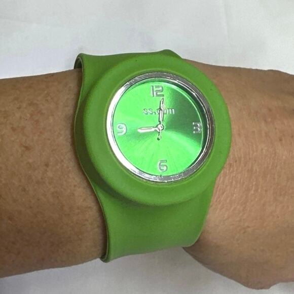 Slap watch, in green SS.com needs new battery - Picture 3 of 6
